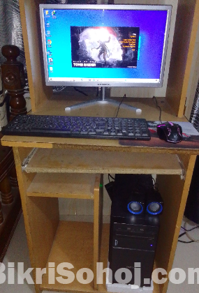 Pc&monitor.